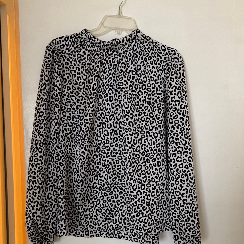 Ann Taylor Monochrome Animal Print Blouse